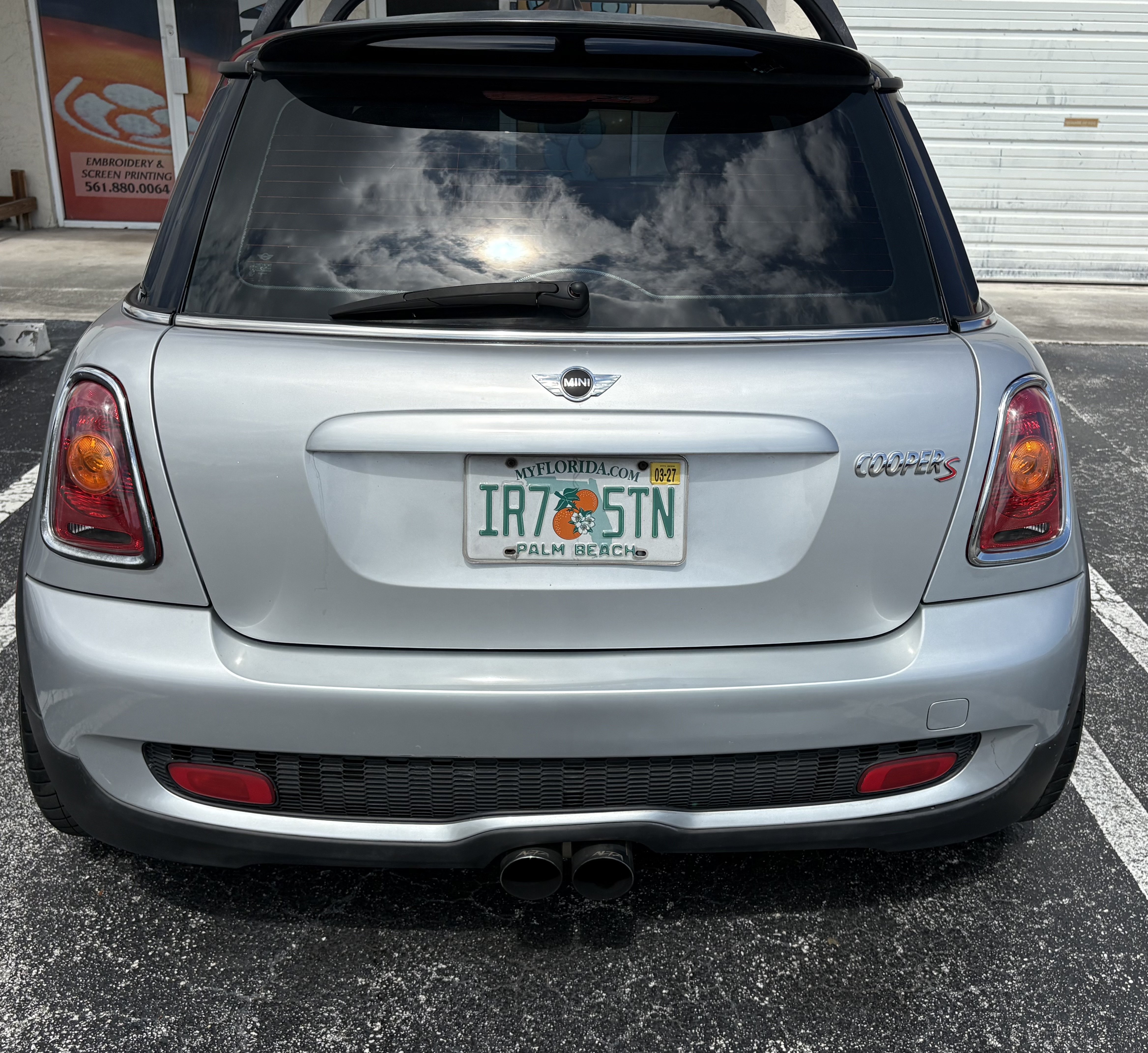 Used 2007 MINI Cooper S FWD image 2