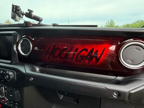 Used 2022 Jeep Gladiator Rubicon w/ LED Lighting Group image 25