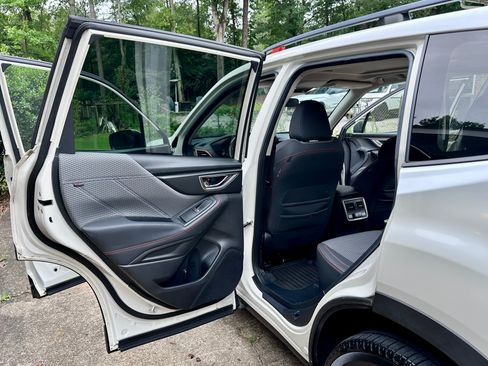 Used 2019 Subaru Forester Sport AWD/4WD image 15
