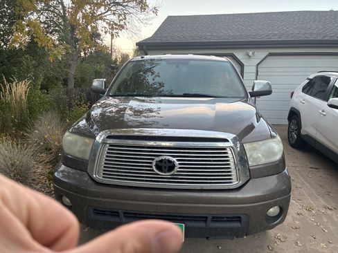 Used 2012 Toyota Tundra Limited image 1