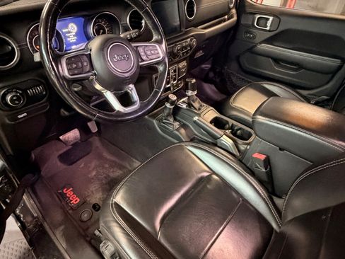 Used 2020 Jeep Gladiator Overland AWD/4WD image 10