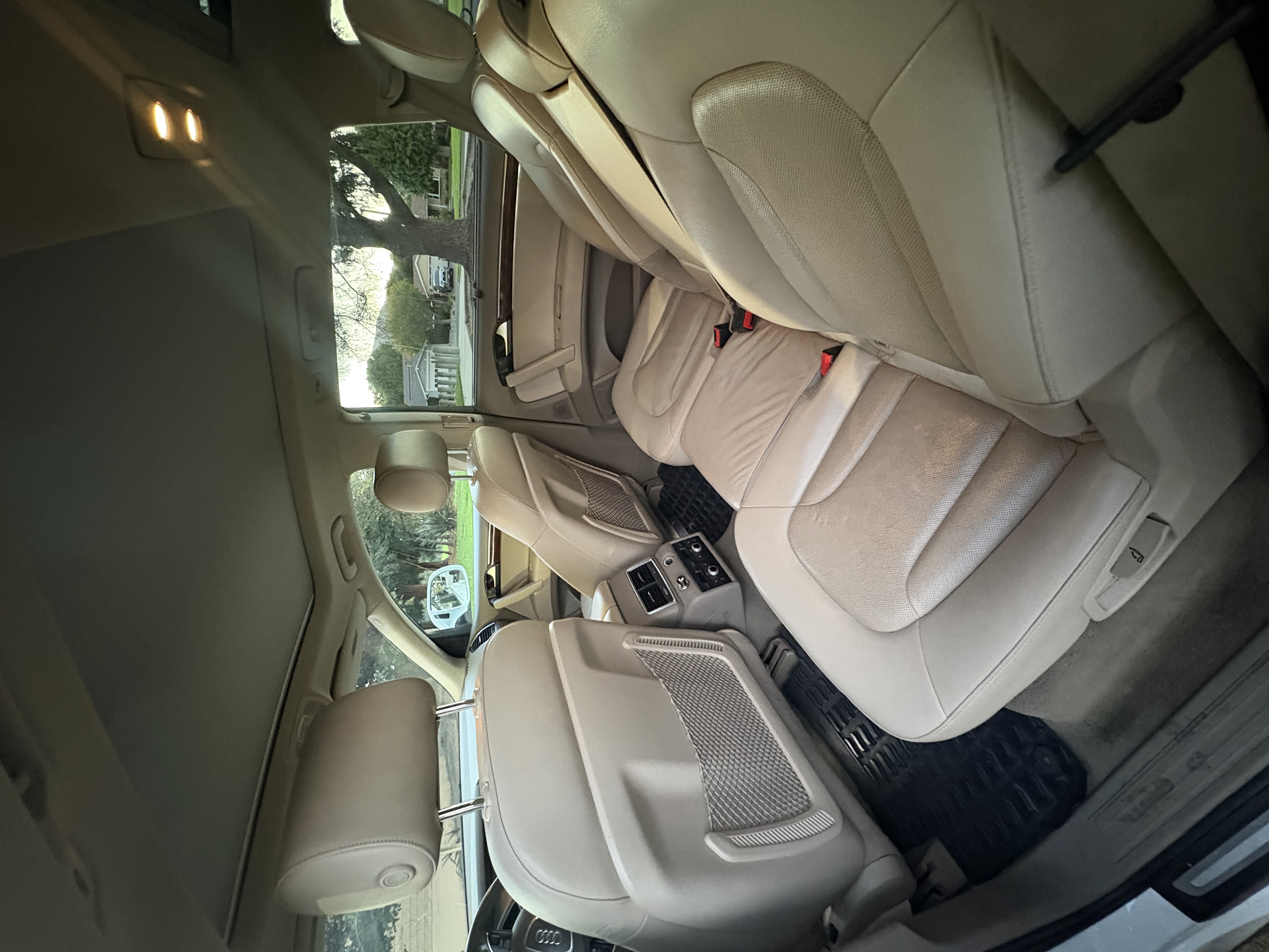 Used 2015 Audi Q7 3.0T S line Prestige w/ Towing Package AWD/4WD image 11