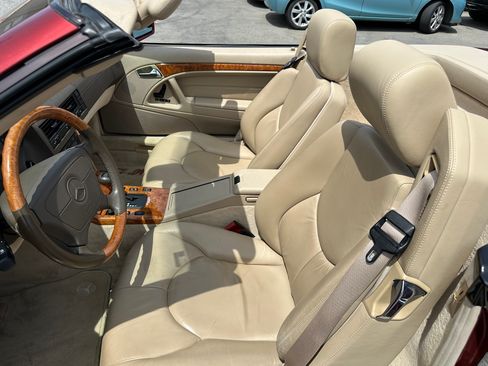 Used 1997 Mercedes-Benz SL 500 image 12
