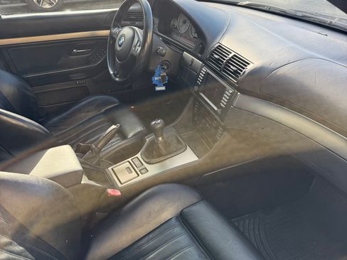 Used 2003 BMW M5 image 10