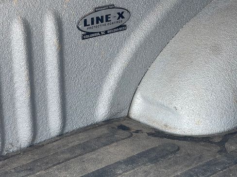 Used 2016 Ford F150 Lariat image 6