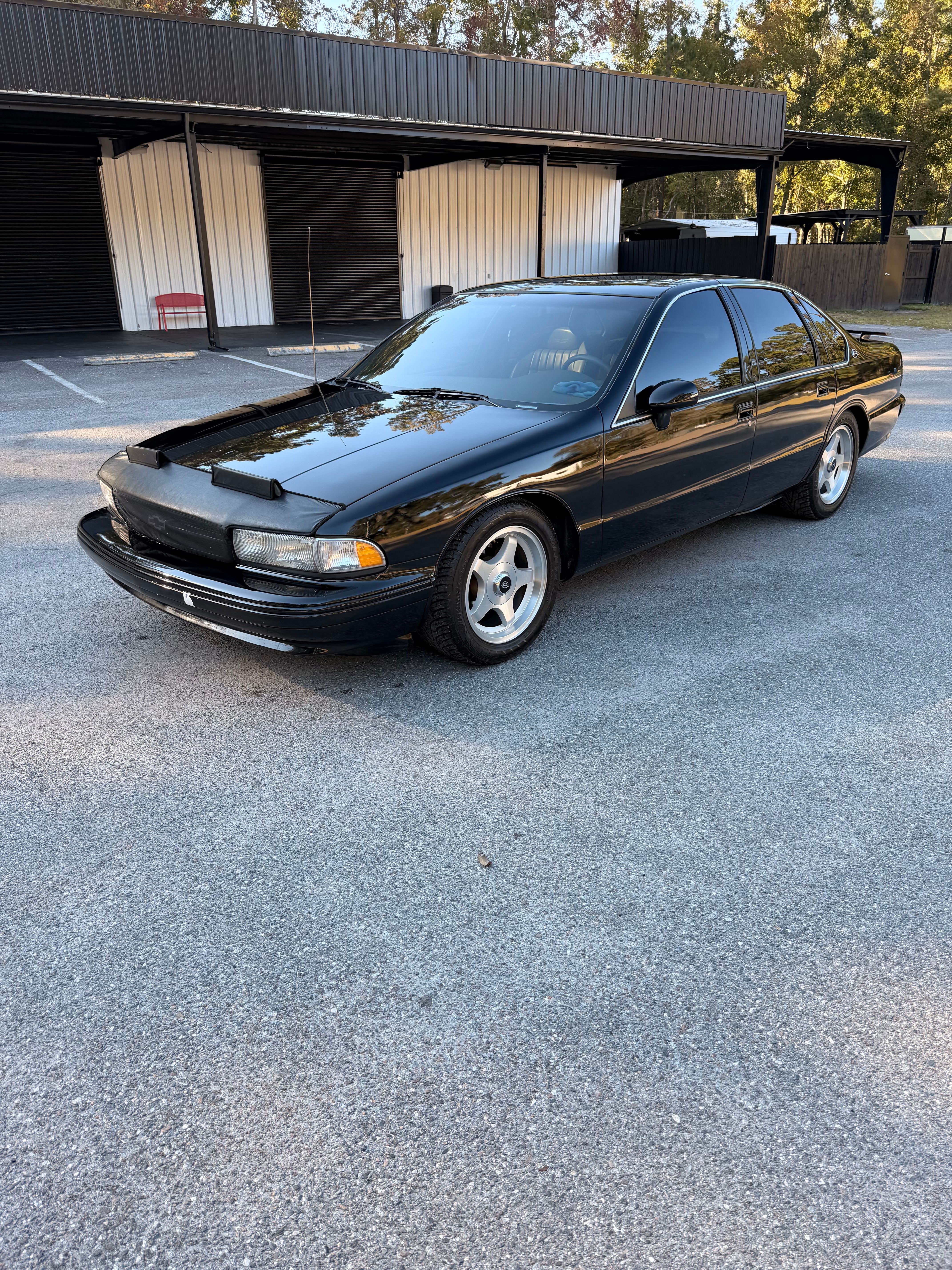 Used 1994 Chevrolet Impala SS RWD image 1