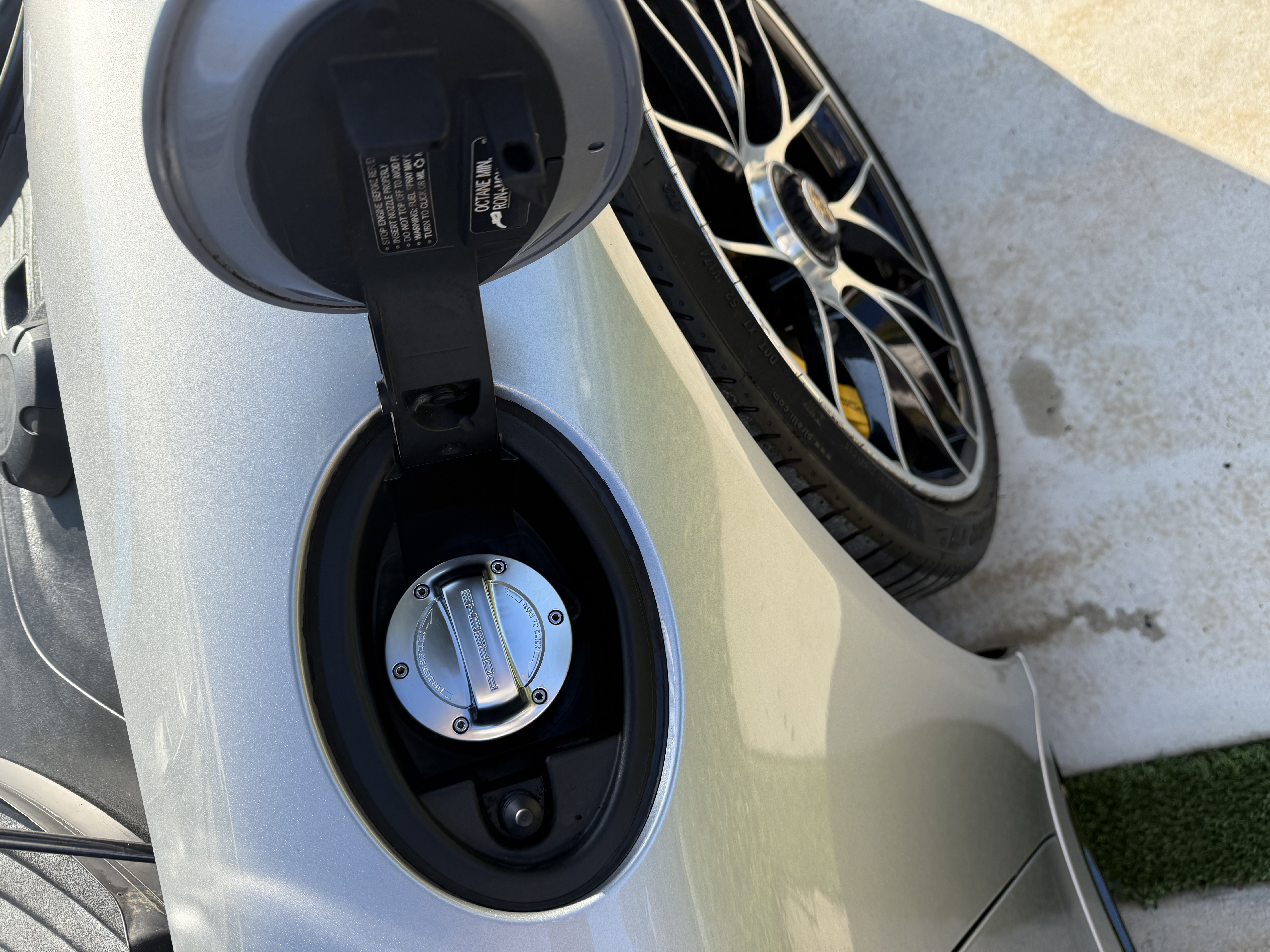 Used 2019 Porsche 911 Turbo S AWD/4WD image 5