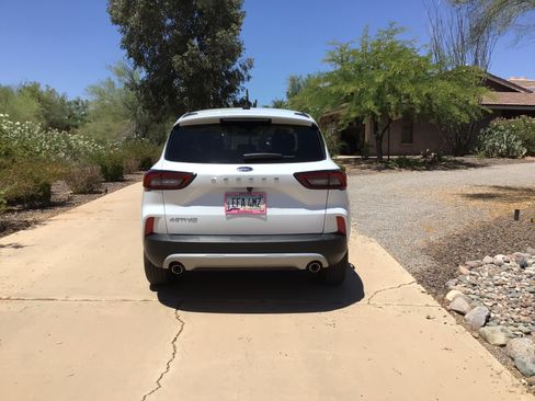 Used 2024 Ford Escape Active FWD image 4
