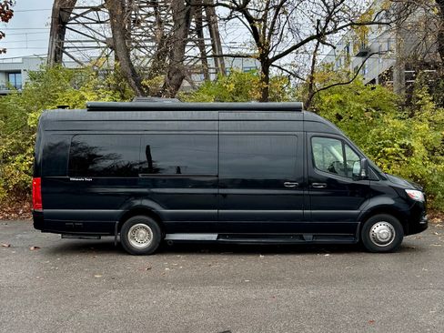 Used 2020 Mercedes-Benz Sprinter 3500 image 15