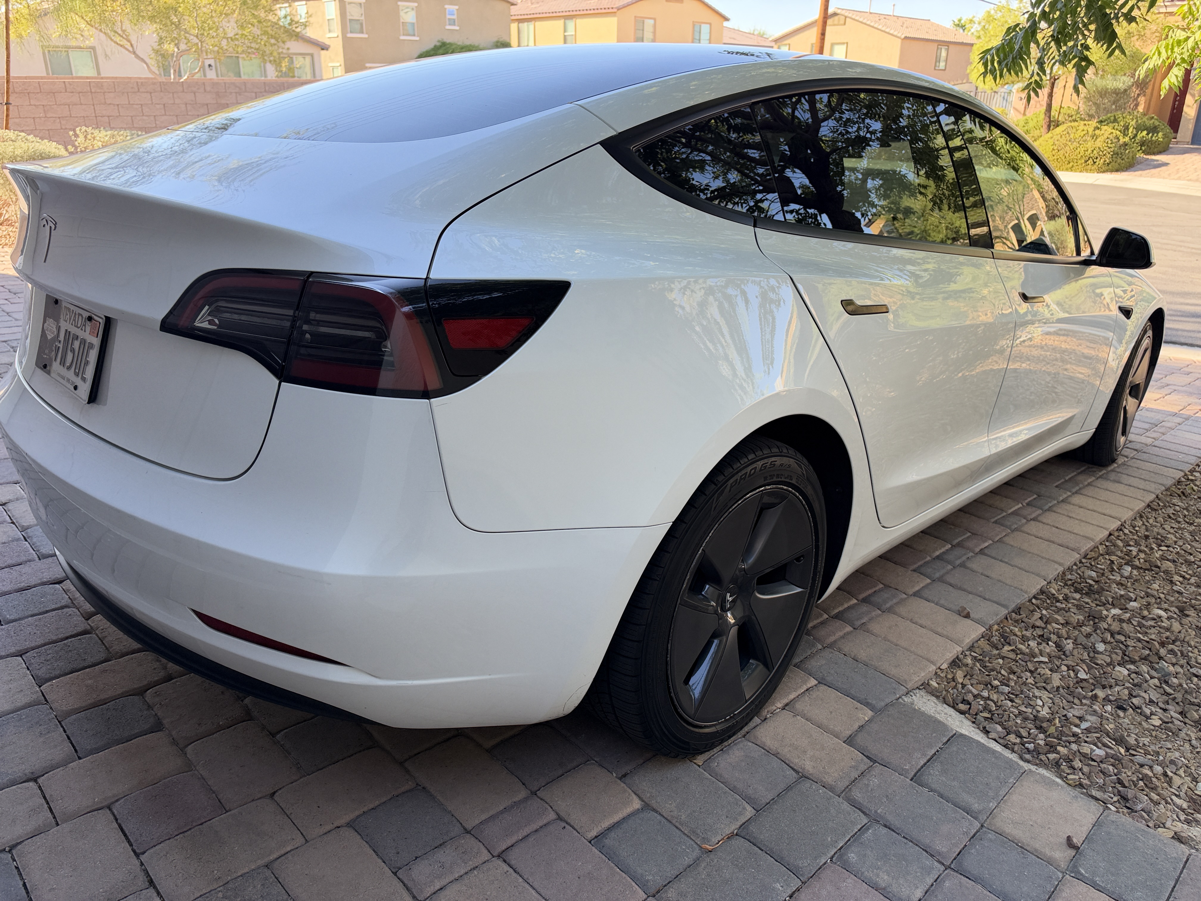 Used 2023 Tesla Model 3 Standard Range RWD image 8