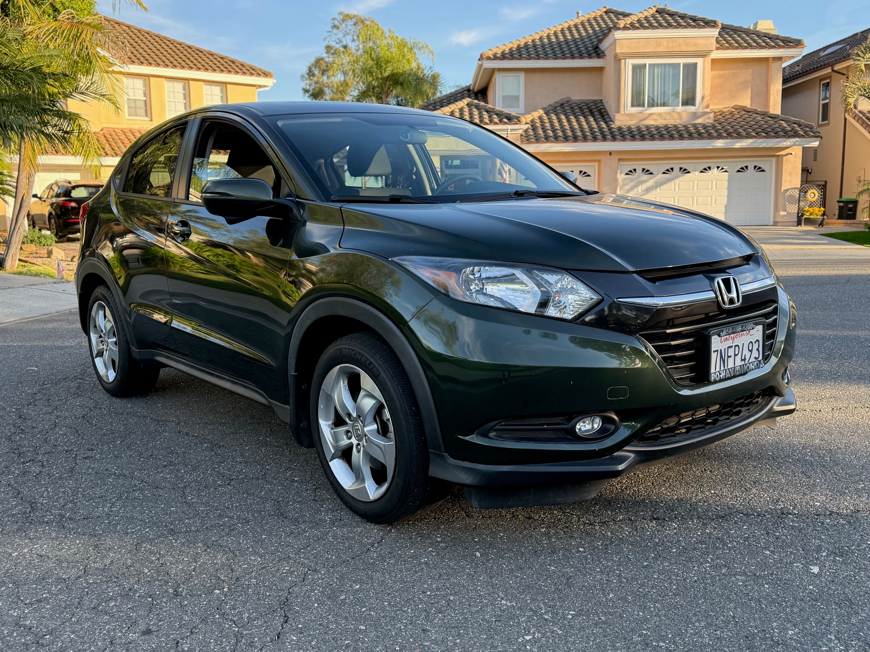 Used 2016 Honda HR-V EX image 1