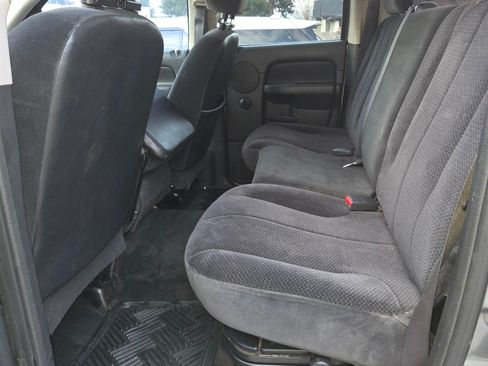 Used 2005 Dodge Ram 2500 Truck SLT w/ Trailer Tow Group image 9