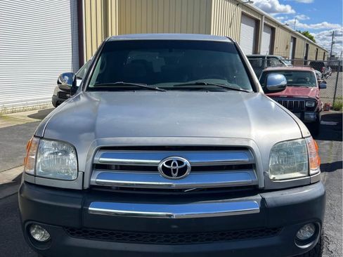 Used 2004 Toyota Tundra SR5 image 1