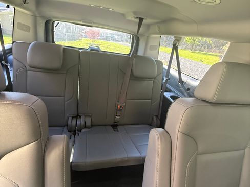 Used 2017 Chevrolet Suburban LT w/ Max Trailering Package AWD/4WD image 15