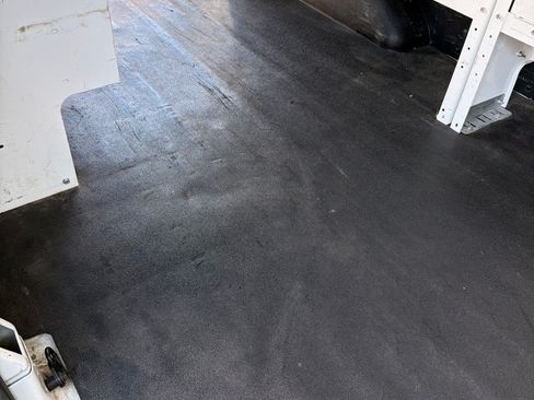 Used 2018 Ford Transit 250 148 Low Roof image 2