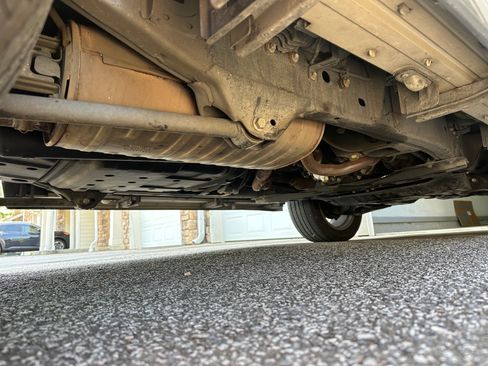 Used 2003 Lexus LX 470 4WD image 16