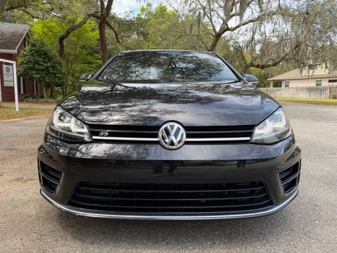 Used 2016 Volkswagen Golf R 4-Door AWD/4WD image 8
