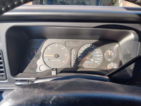 Used 1997 Dodge Ram 1500 Truck 4x4 Club Cab image 18