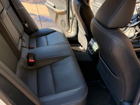 Used 2017 Lexus IS 200t F Sport image 10