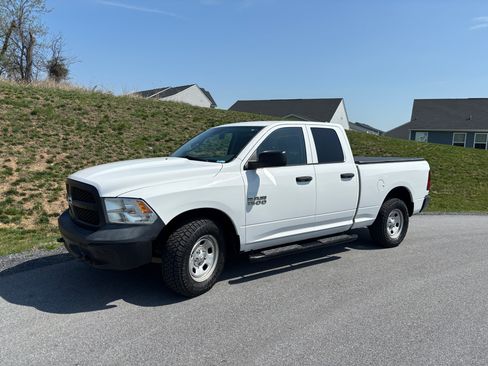 Used 2015 RAM 1500 Tradesman w/ Popular Equipment Group RWD image 1