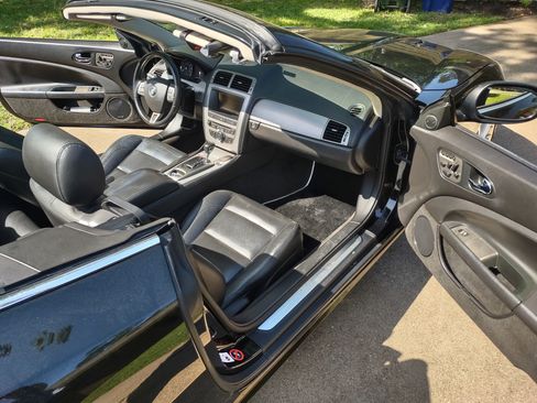 Used 2007 Jaguar XKR R image 5