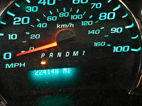 Used 2011 Chevrolet Express 3500 Extended image 4