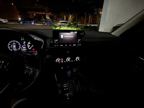 Used 2024 Honda CR-V LX image 9