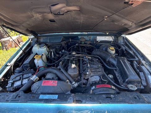 Used 1995 Jeep Cherokee Sport AWD/4WD image 6
