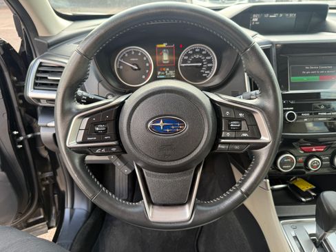 Used 2019 Subaru Forester Premium AWD/4WD image 16