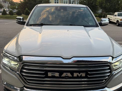 Used 2020 RAM 1500 Limited AWD/4WD image 2