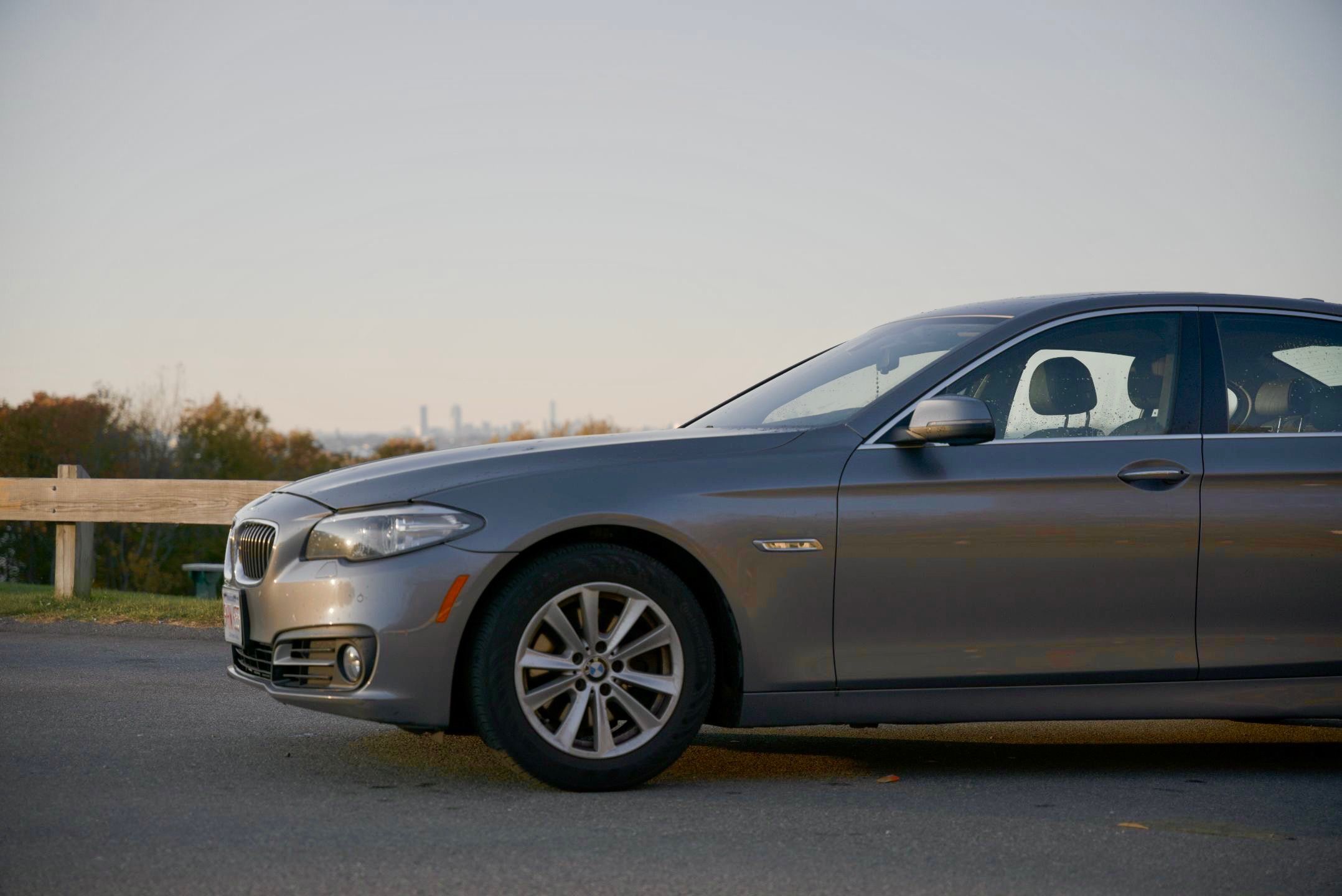 Used 2015 BMW 528i xDrive Sedan AWD/4WD image 2