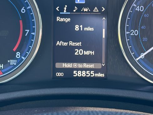 Used 2019 Toyota Corolla SE w/ SE Premium Package FWD image 15
