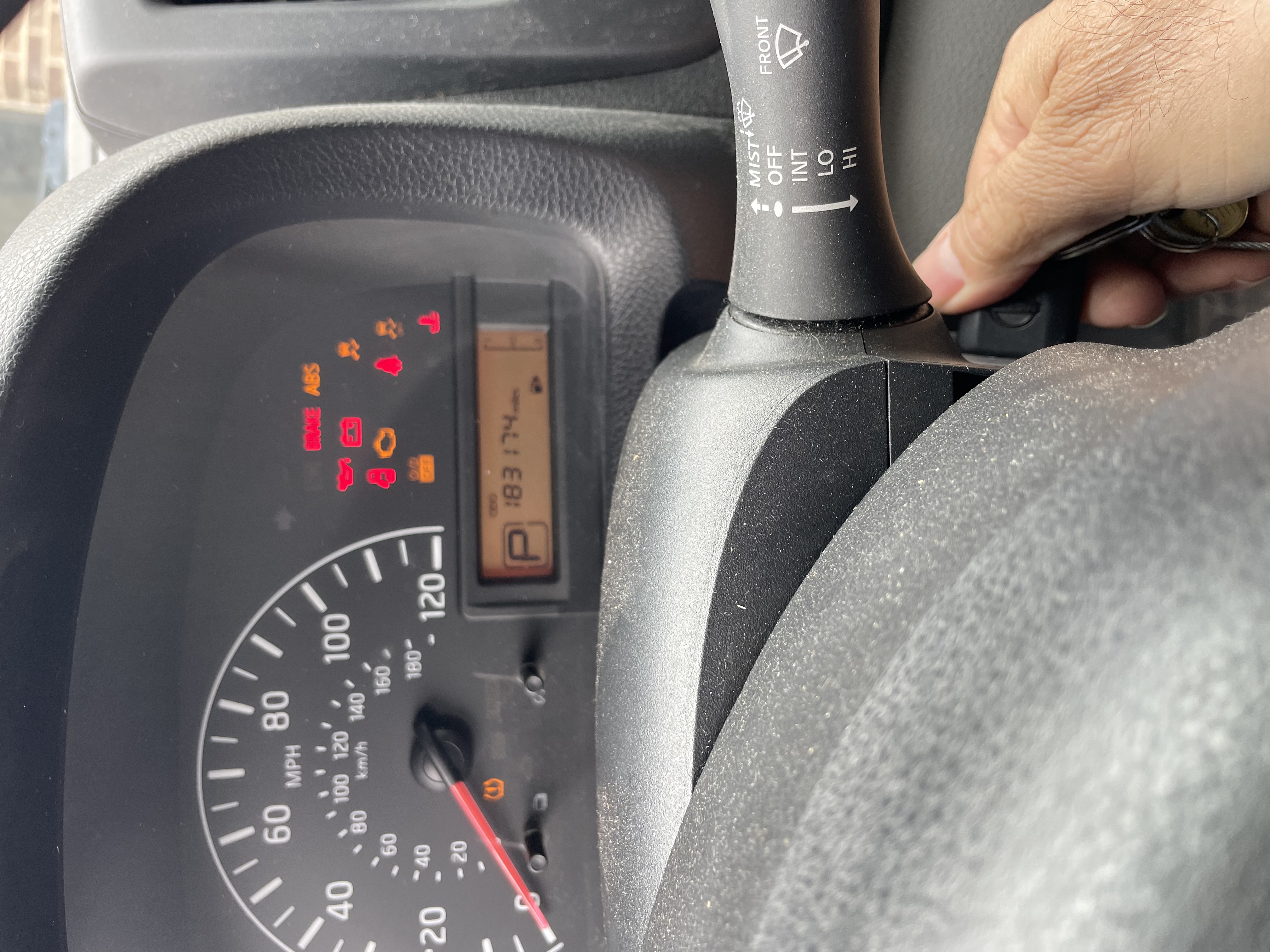 Used 2014 Nissan NV200 S FWD image 9