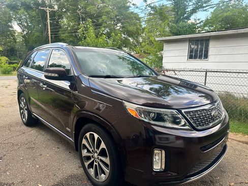 Used 2014 Kia Sorento SX w/ 3rd Row Package image 5