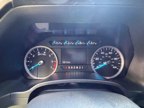 Used 2018 Ford F250 XLT w/ Snow Plow Prep Package AWD/4WD image 16