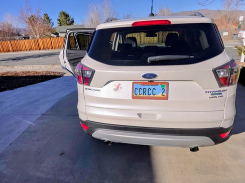 Used 2017 Ford Escape Titanium w/ Equipment Group 301A image 5