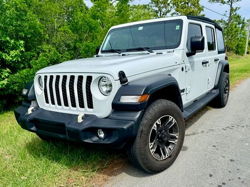 Used 2024 Jeep Wrangler Unlimited Sport AWD/4WD image 1