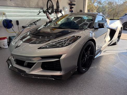 Used 2024 Chevrolet Corvette E-Ray image 1