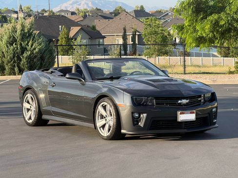 Used 2013 Chevrolet Camaro ZL1 RWD image 5