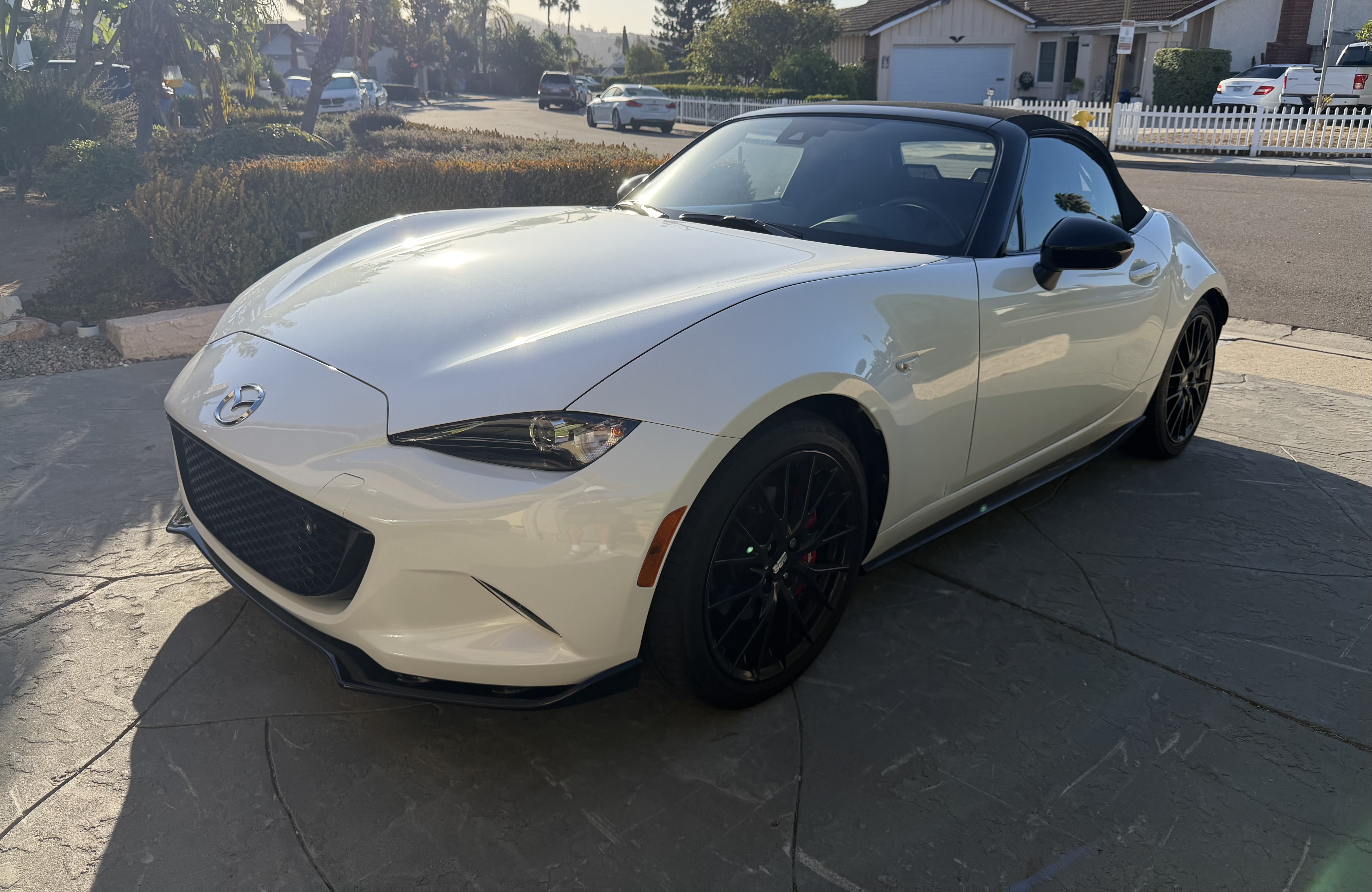 Used 2022 MAZDA MX-5 Miata Club w/ Brembo/BBS Recaro Package RWD image 2