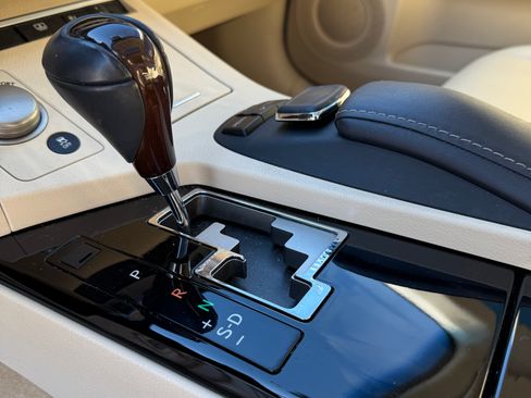 Used 2015 Lexus ES 350 w/ Luxury Package image 21