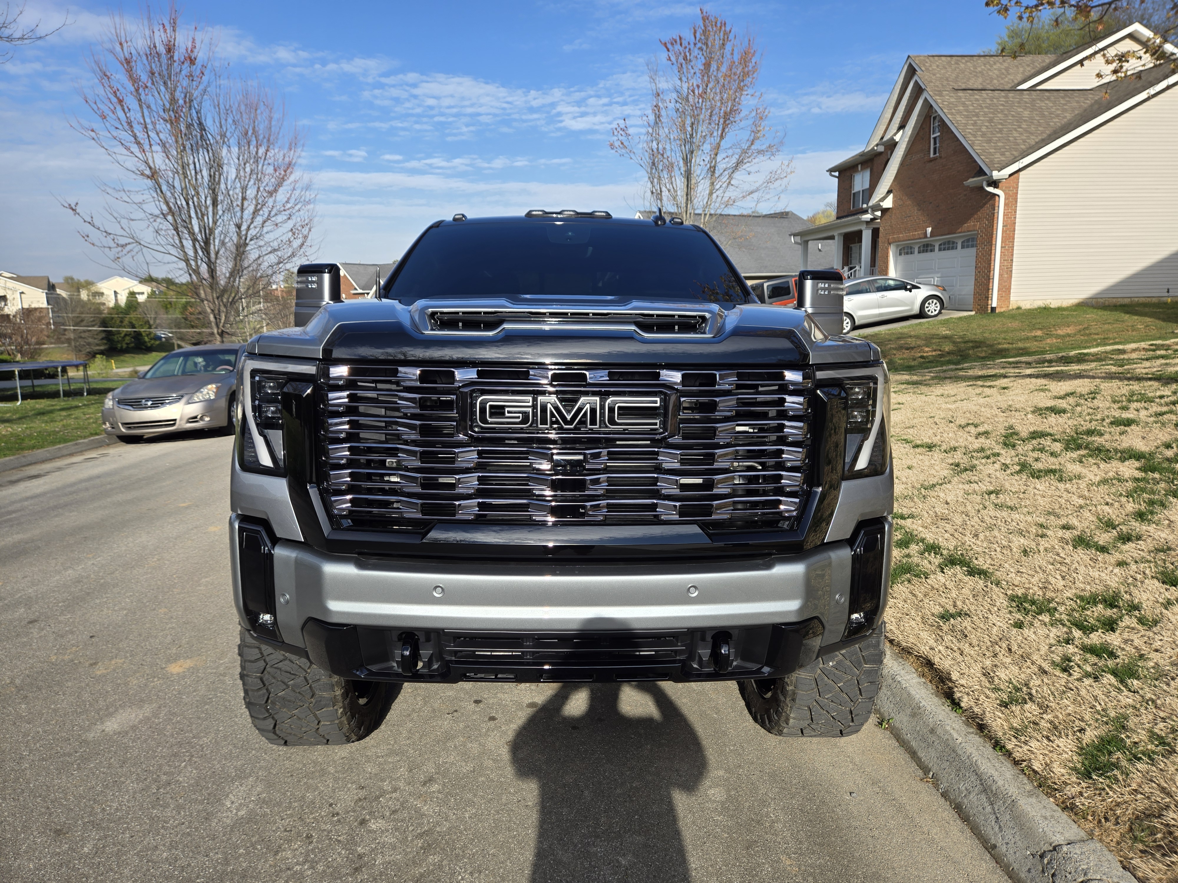 Used 2025 GMC Sierra 2500 Denali Ultimate AWD/4WD image 1