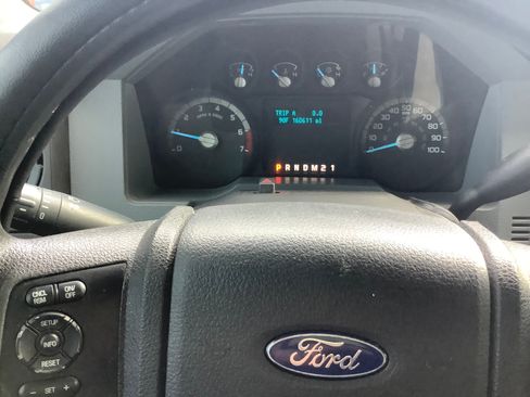Used 2015 Ford F250 XL w/ Power Equipment Group image 12