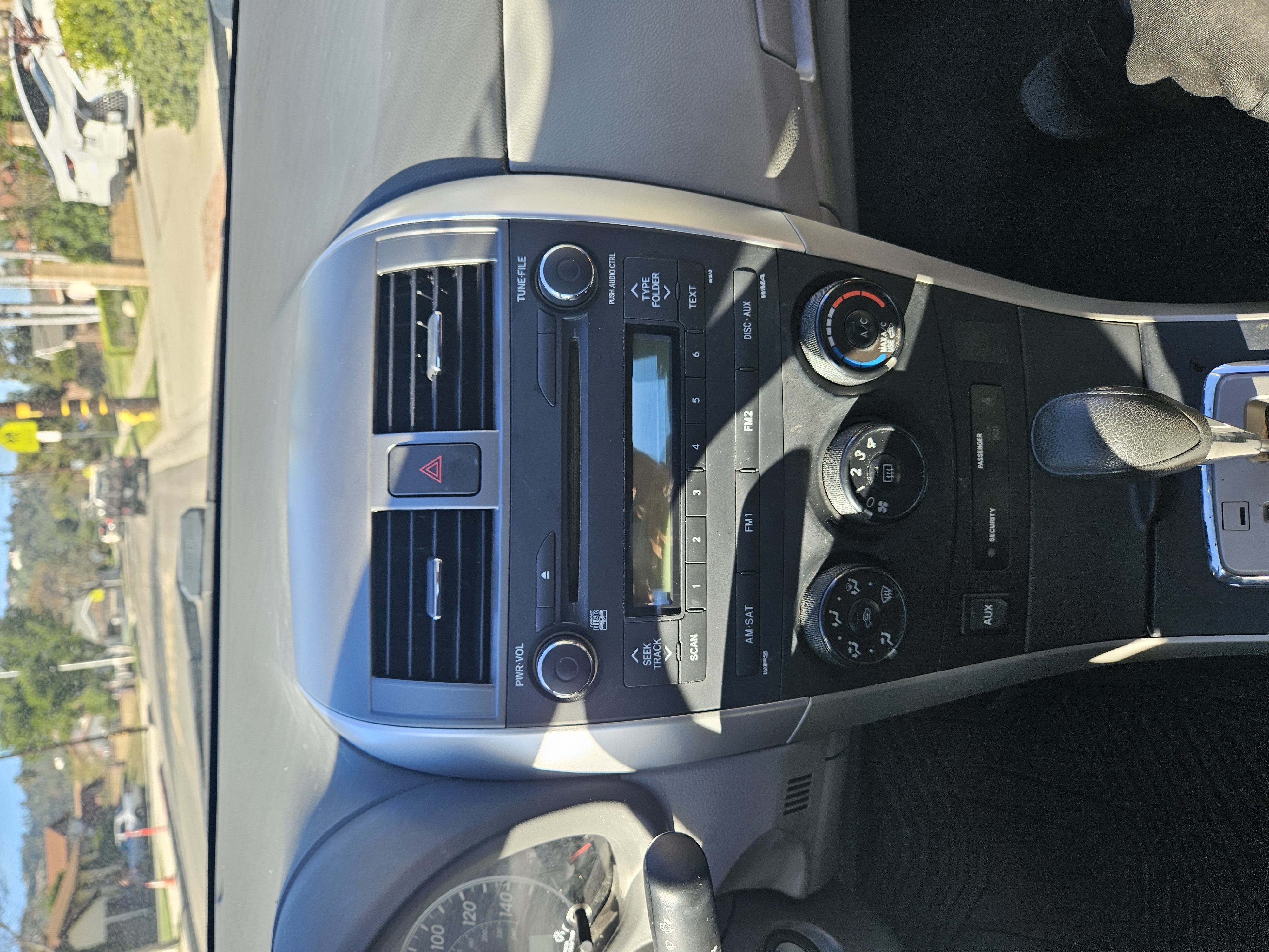 Used 2010 Toyota Corolla LE FWD image 9