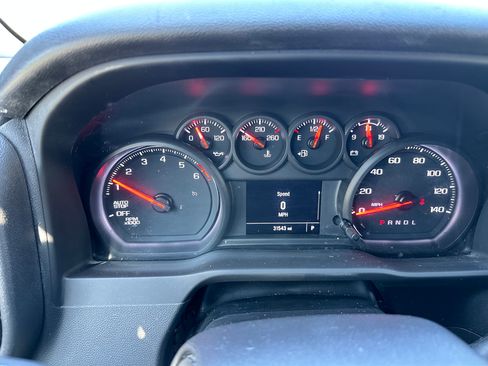 Used 2023 GMC Sierra 1500 Pro w/ Pro Value Package image 9