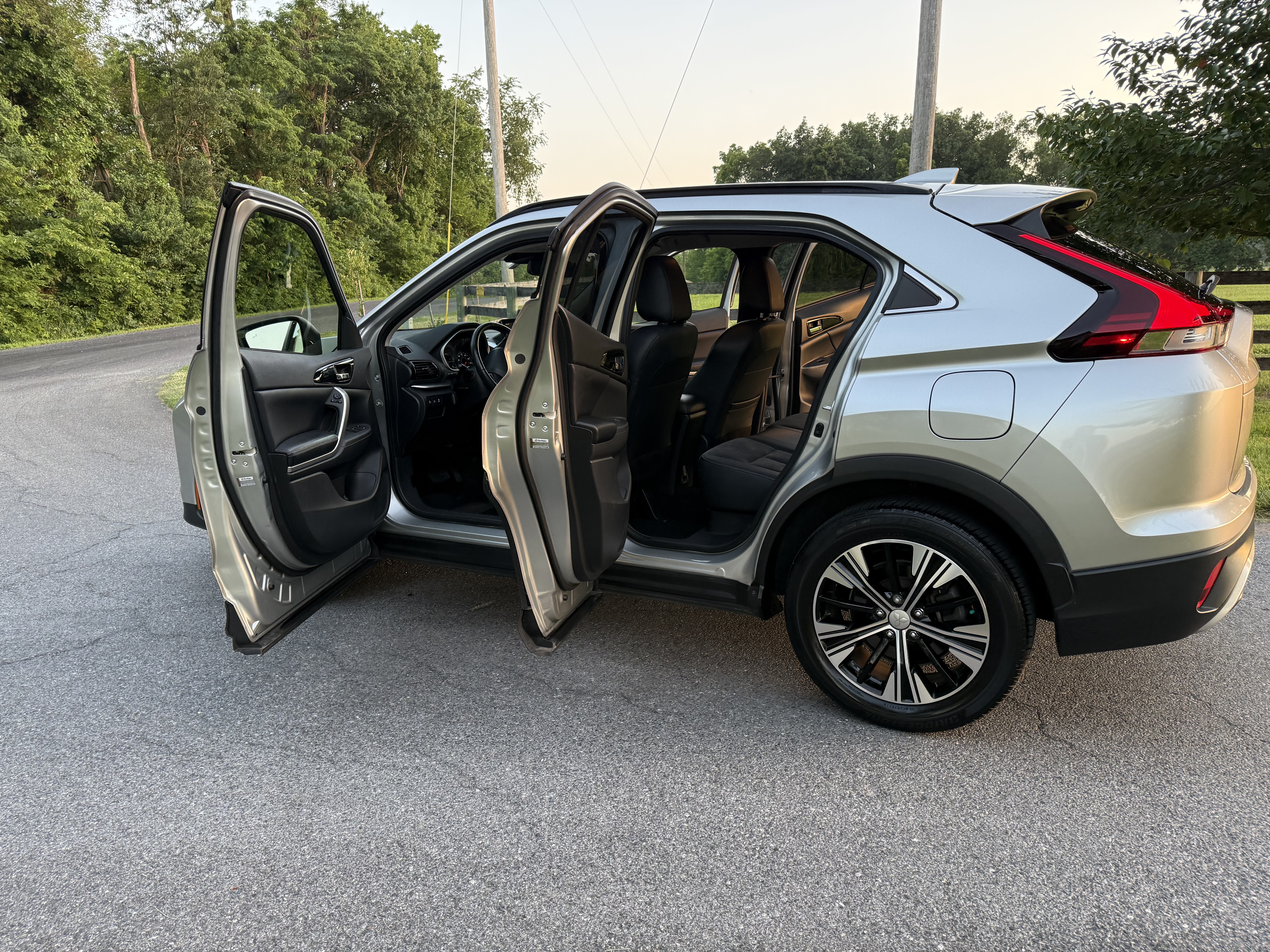 Used 2022 Mitsubishi Eclipse Cross SE AWD/4WD image 14