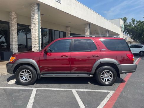Used 2004 Toyota Sequoia SR5 image 5