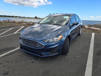 Used 2019 Ford Fusion SE