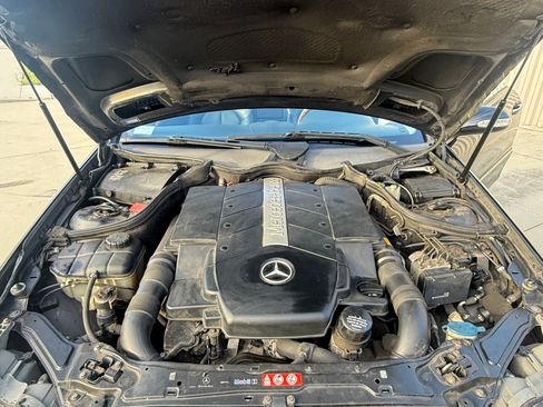 Used 2005 Mercedes-Benz CLK 500 Coupe image 20