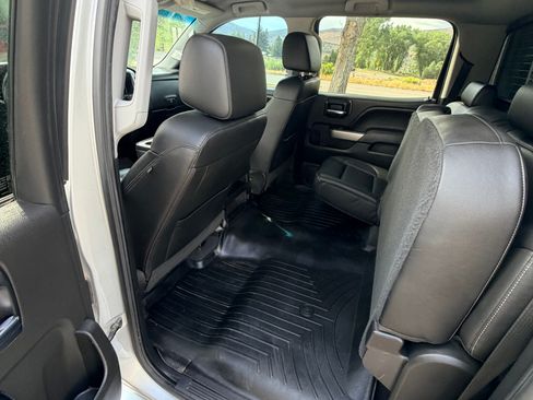 Used 2018 Chevrolet Silverado 1500 LT w/ All Star Edition AWD/4WD image 12